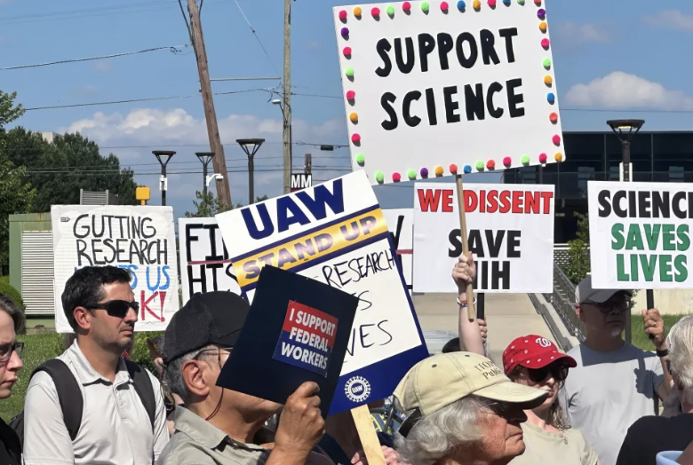 Protesters supporting fired federal workers